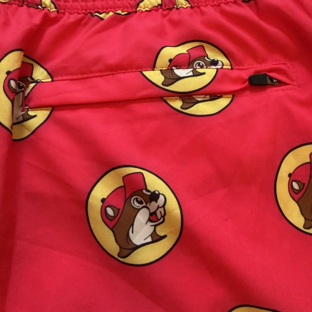 NWT Buc-ee's Men's Swim Trunks Shorts Red Yellow Beaver Logo Beach Lined Size XL